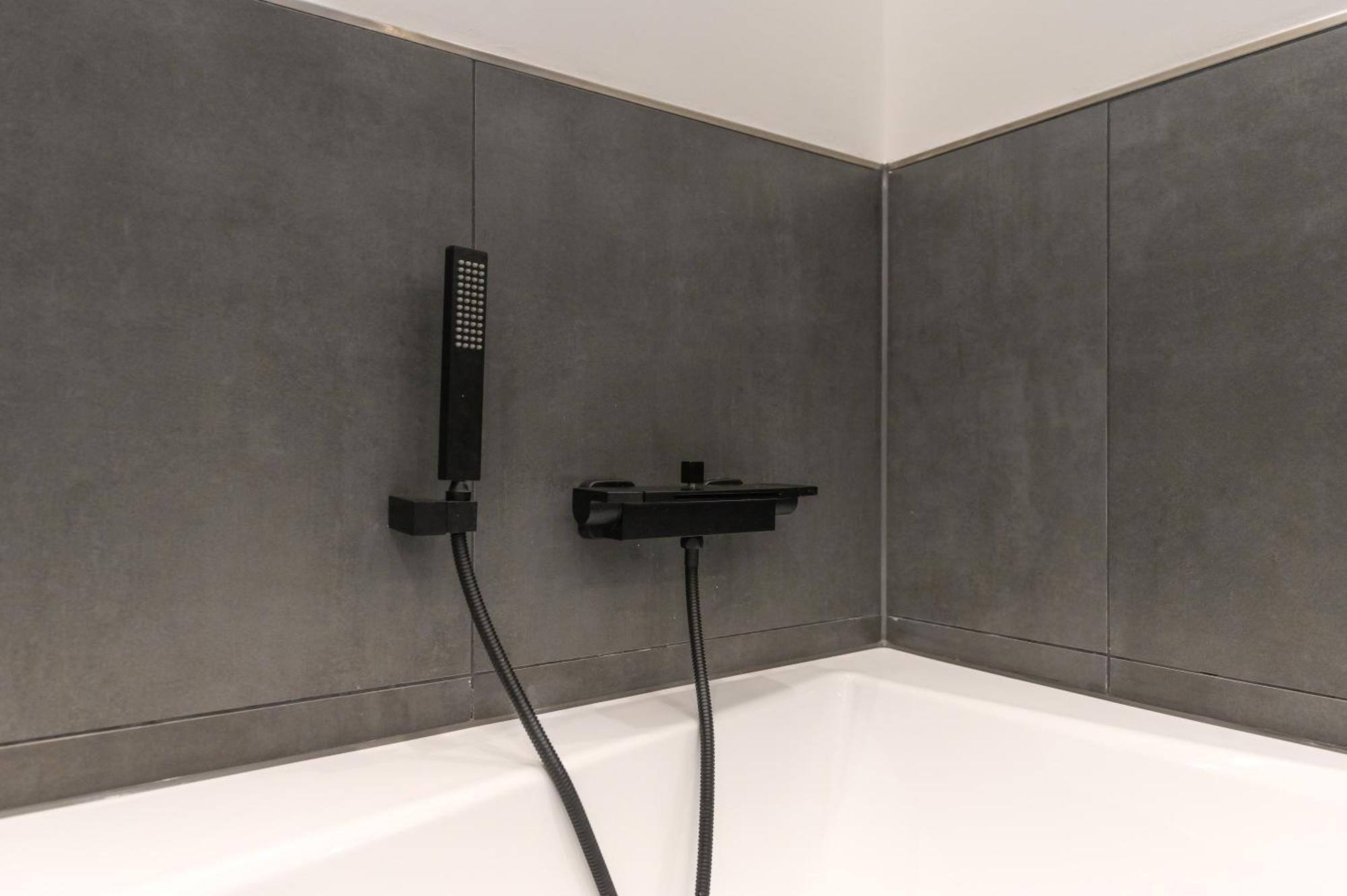 Eigene Sauna 2 Schlafzimmer Sehr Zentral Winterberghome Bagian luar foto